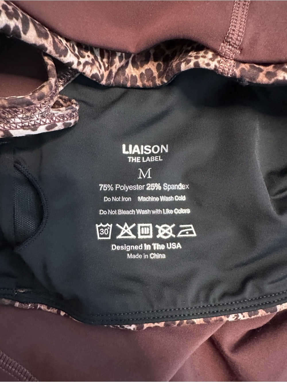Double Layer Sporty Scoop Bra - Picture 5 of 5